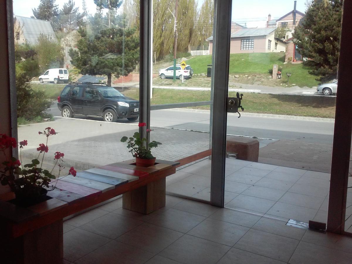Salamandra Apartamentos El Calafate Eksteriør bilde